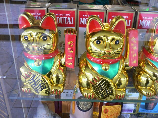2904-asialaden-winken-katze-schaufenster-tier-gold-bla.jpg image